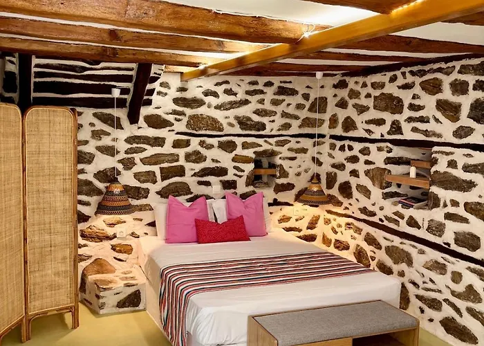 Atelies Stone House Villa *