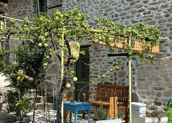 Atelies Stone House Villa *